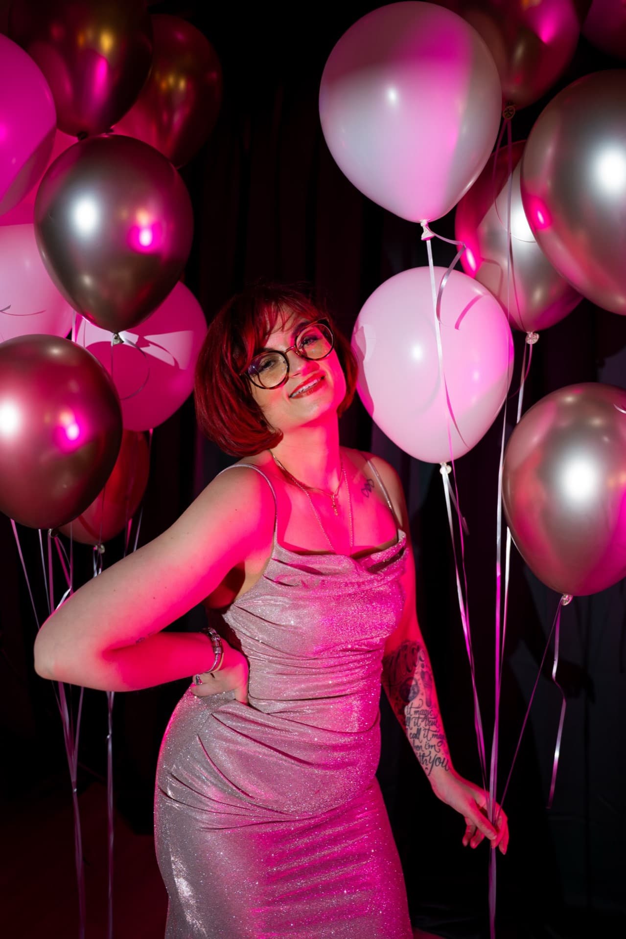 Jessica van Events à la Jesz met ballonnen